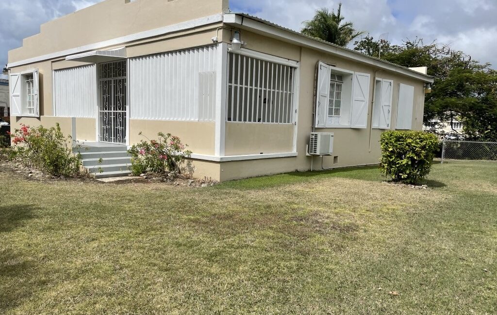 Sandyways, Rockley, Christ Church, Barbados image000044 x