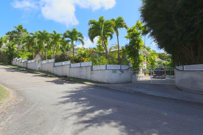 1 Sunset Ridge 32 Main Gate Entrance